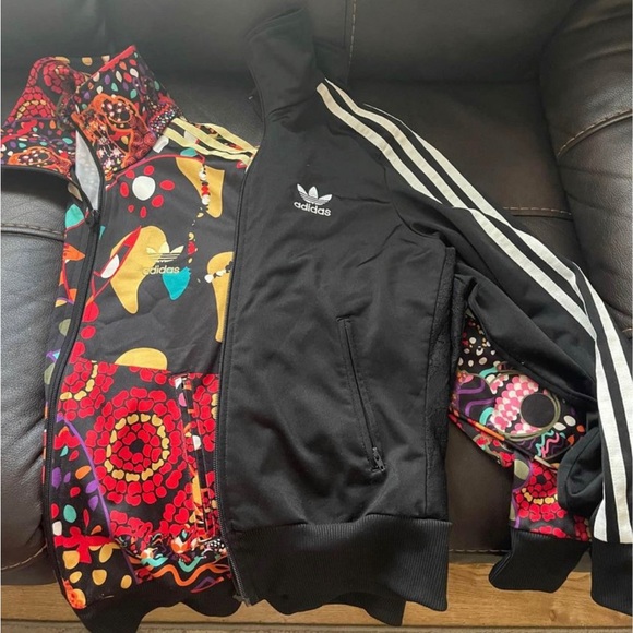❌SOLD❌ Adidas sweaters - Picture 1 of 1